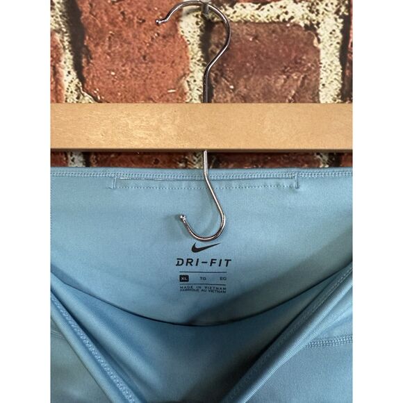 Nike Womens Blue Cropped Athletic Workout Leggings Size XL Dri-Fit DD0252-424 - Picture 3 of 3